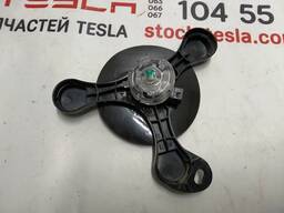 1Радиальный ультразвуковой датчик левая задняя дверь Tesla model X 1075447-00-C