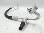 1Трубопровод кондиционера выпускной в сборе с датчиком давления и температуры Tesla model - фото 1