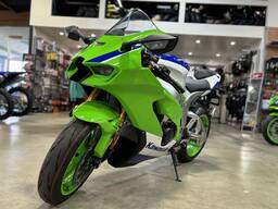 2024 Kawasaki Ninja ZX™-10R 40th Anniversary Edition ABS