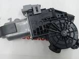 Электродвигатель стеклоподъемника переднего правого Tesla model S, model S REST 6006651-00 - photo 1