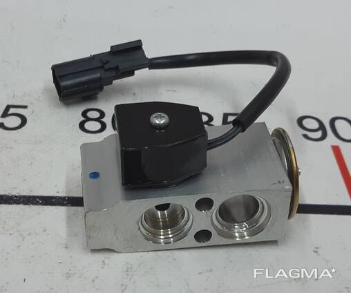 Клапан системы кондиционирования Evaporator Tesla model X S REST 6008481-00-B