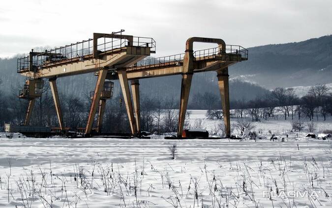 Куплю козловой кран Б/У грузоподъемность 50 тонн