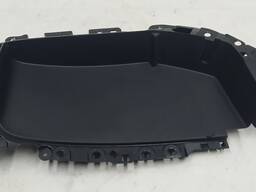 Ниша кармана карты двери задней левой (мелкие царапины) Tesla model 3 1090413-01-L