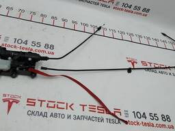 Привод замка капота электрический в сборе (с повреждением) Tesla model X 1057991-00-F