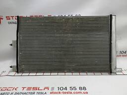 Радиатор кондиционера Tesla model 3 1077083-00-B