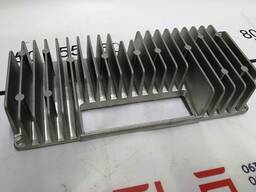 Радиатор охлаждения металлический платы усиления звука MCU Tesla model S, REST 1000322-001